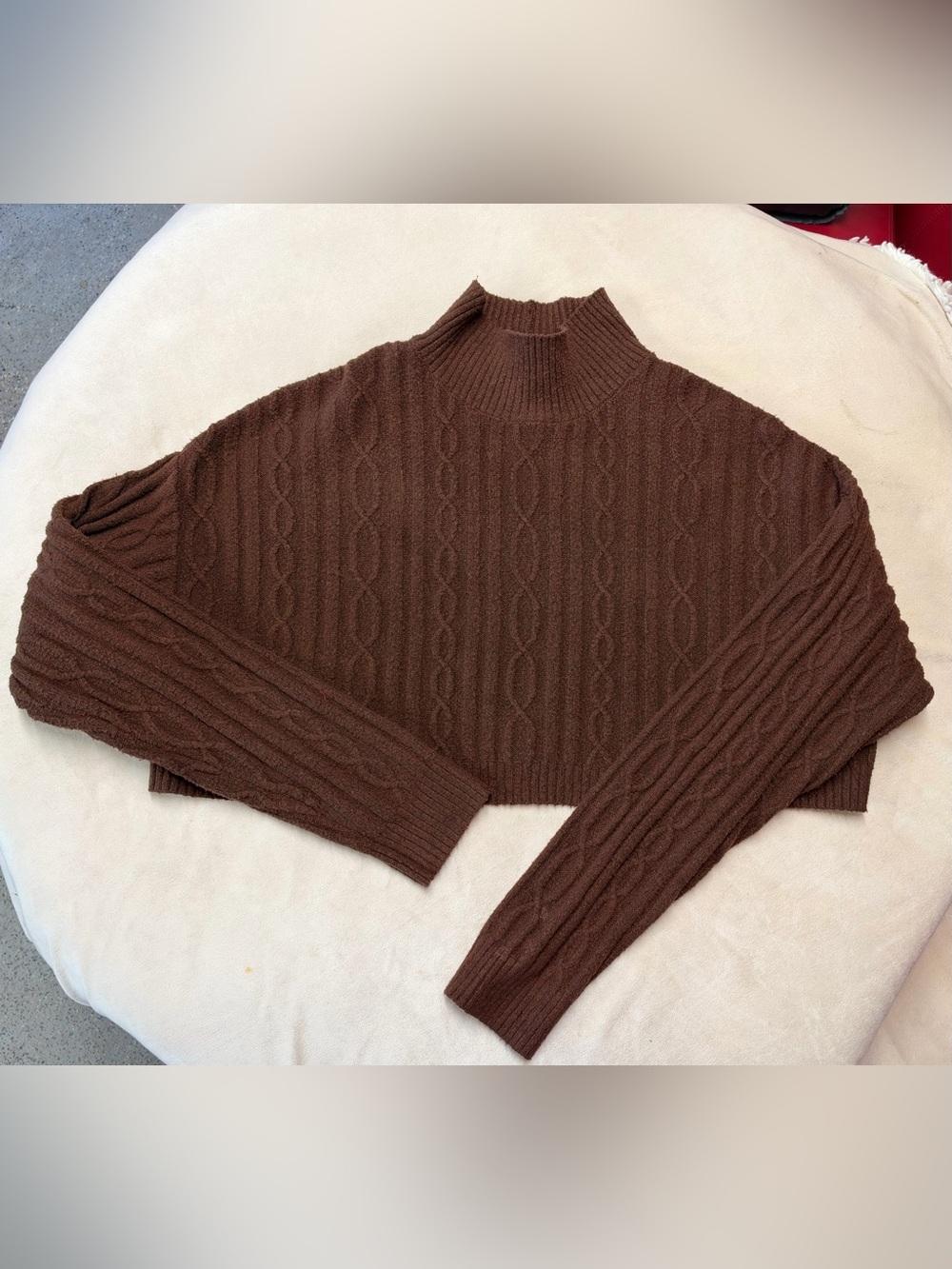 ALO YOGA Cable Knit Cropped Winter Bliss Turtleneck Long Sleeve size small - Picture 8 of 9
